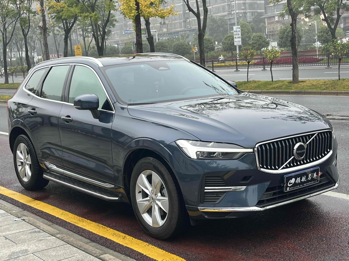 2022年1月沃爾沃 XC60  2022款 B5 四驅(qū)智逸豪華版