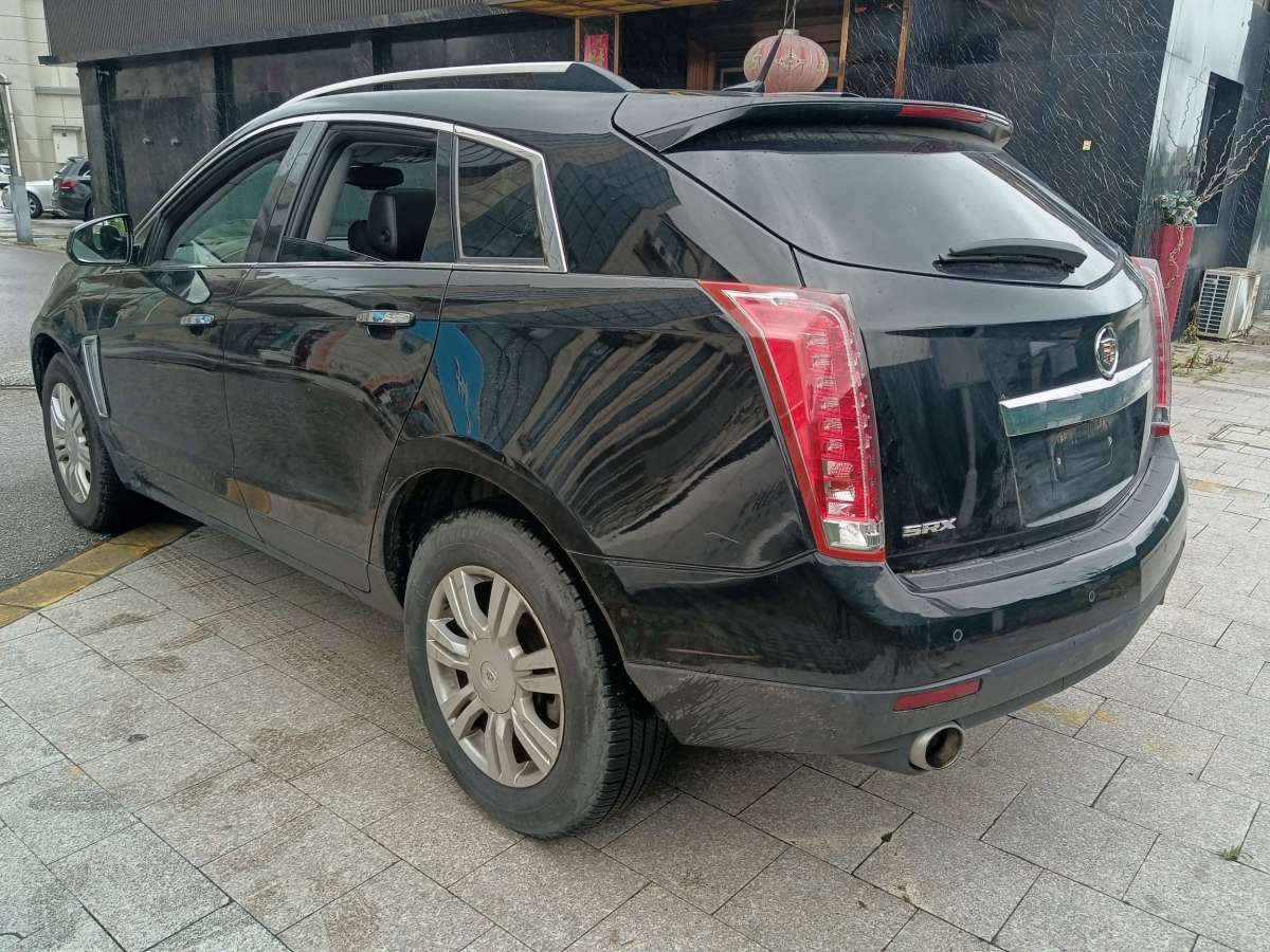 凱迪拉克 SRX  2013款 3.0L 舒適型圖片