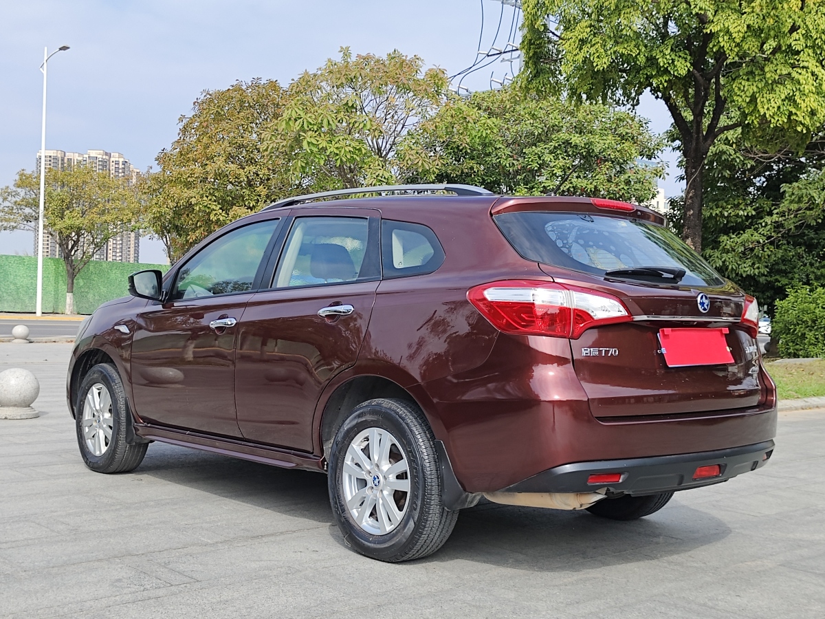 啟辰 T70  2015款 2.0L CVT睿趣版圖片