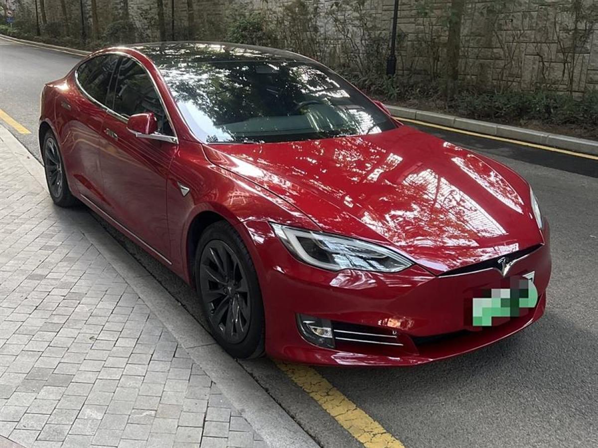 特斯拉 Model S  2017款 Model S 75D 標(biāo)準(zhǔn)續(xù)航版圖片