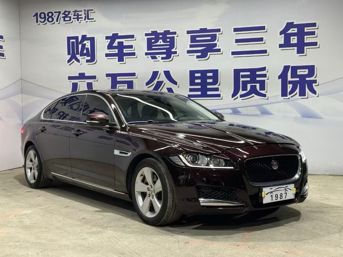 捷豹 XFL  2019款 XFL 2.0T 200PS 兩驅(qū)精英版圖片