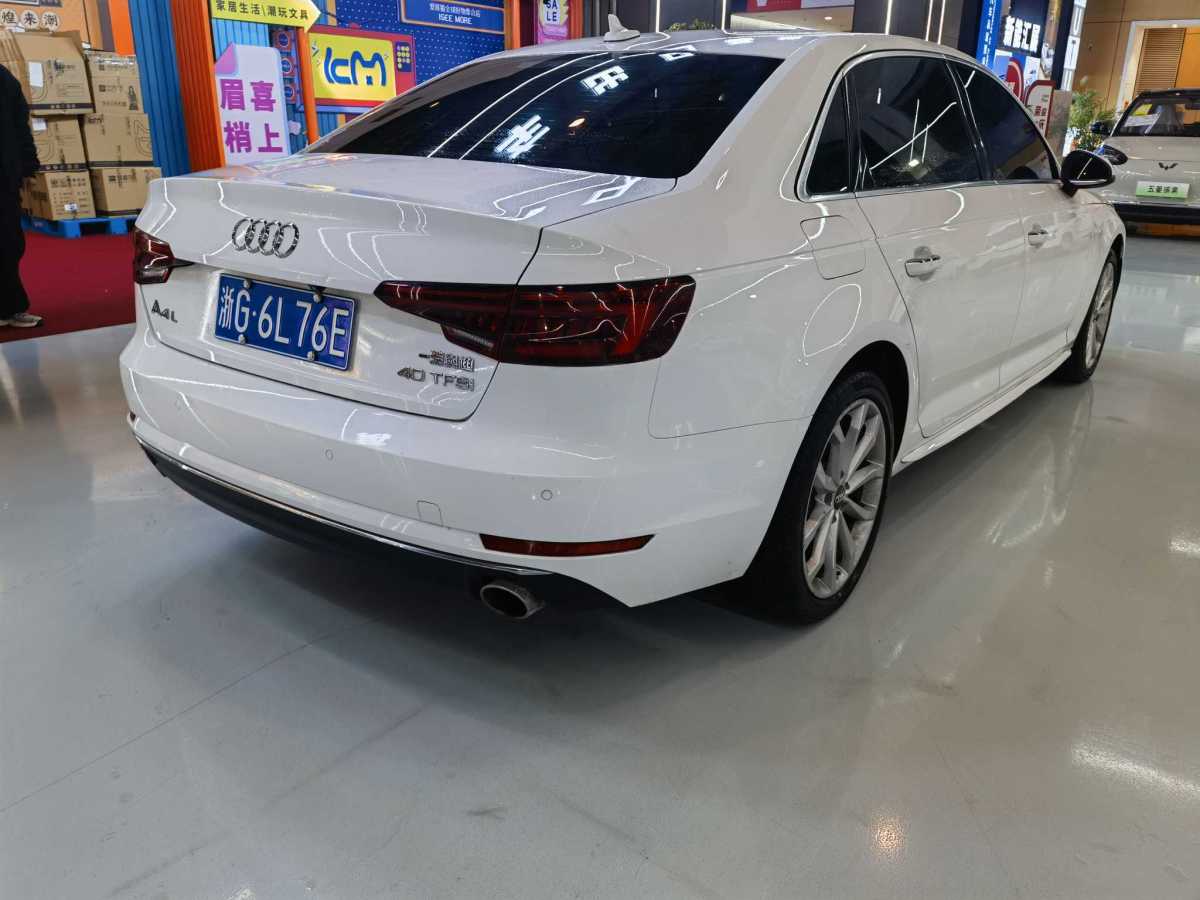 奧迪 奧迪A4L  2019款 40 TFSI 進取型 國V圖片