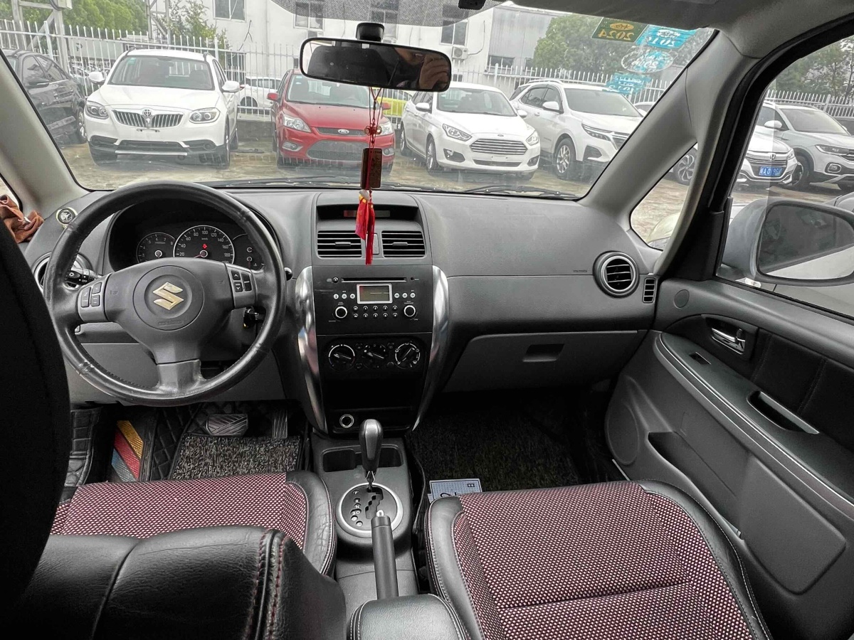 2010年2月鈴木 天語  2009款 SX4 1.6L 兩廂運(yùn)動(dòng)型