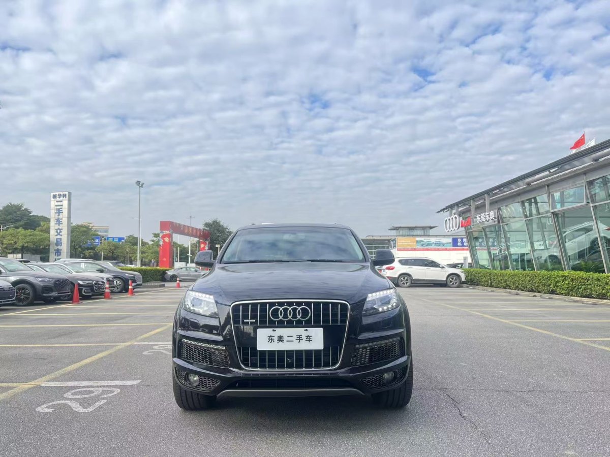 奧迪 奧迪Q7  2015款 35 TFSI 進(jìn)取型圖片