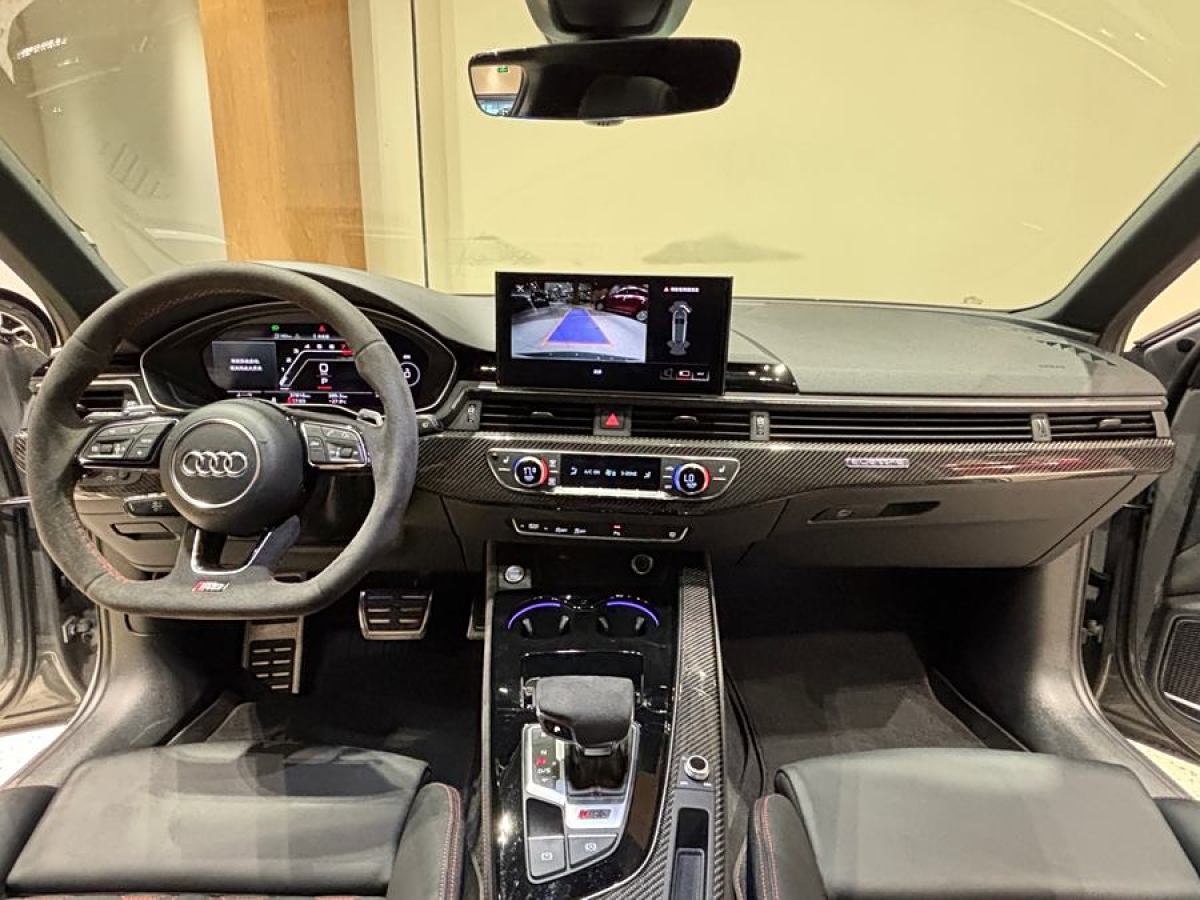 奥迪 奥迪RS 4  2023款 RS4 Avant 黑曜版图片