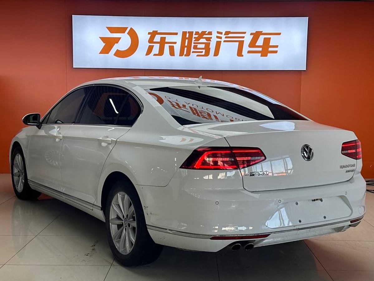 大眾 邁騰  2018款 330TSI DSG 領(lǐng)先型圖片