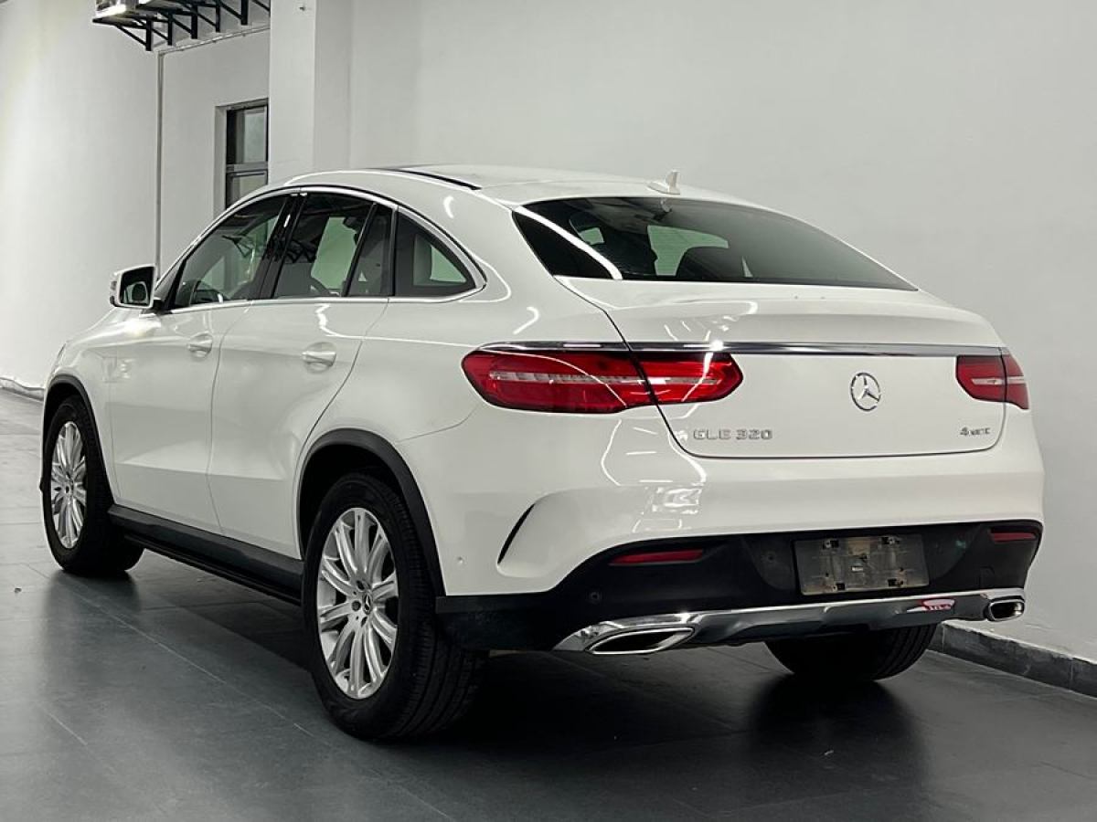 奔馳 奔馳GLE轎跑  2018款 GLE 320 4MATIC 轎跑SUV圖片