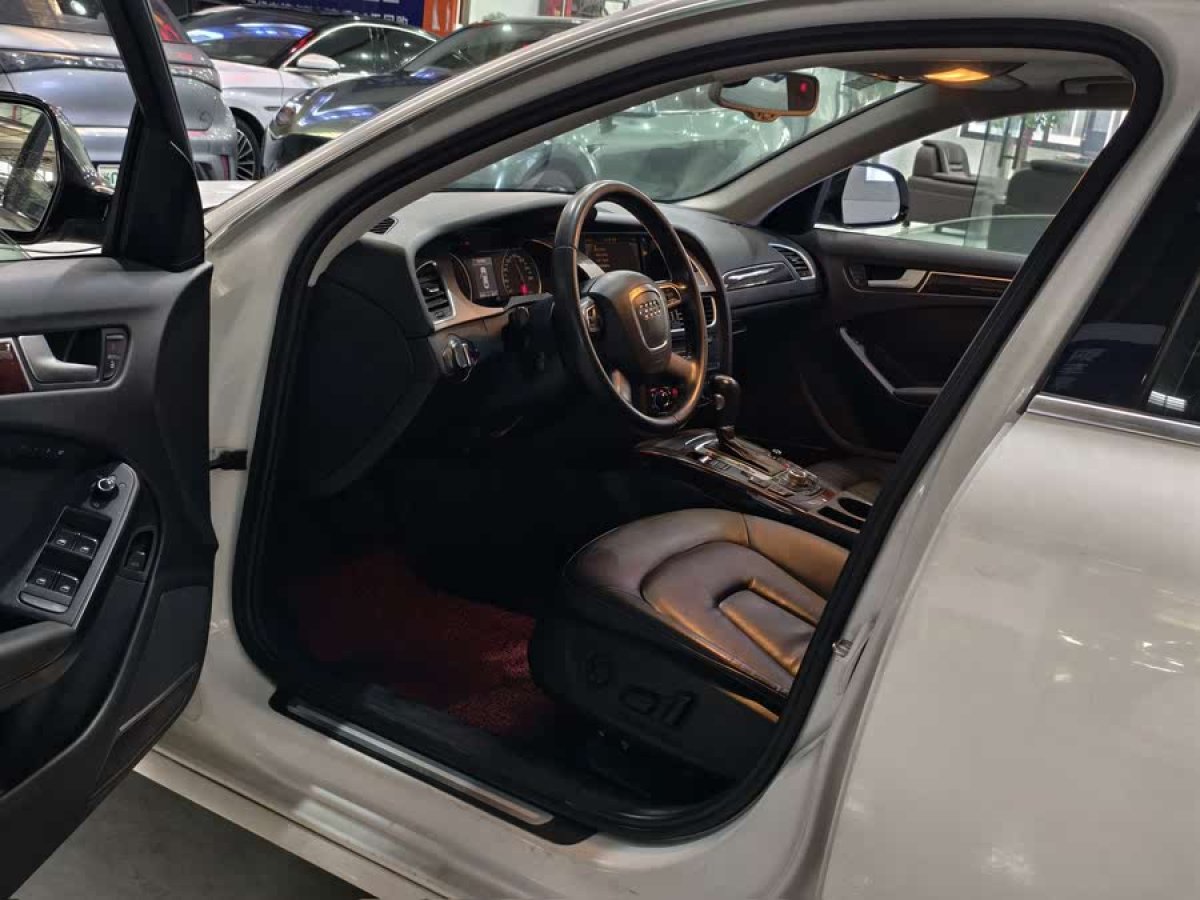奧迪 奧迪A4L  2010款 2.0 TFSI 豪華型圖片