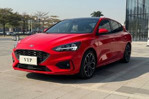 福克斯 福特 三廂 EcoBoost 180 自動ST Line