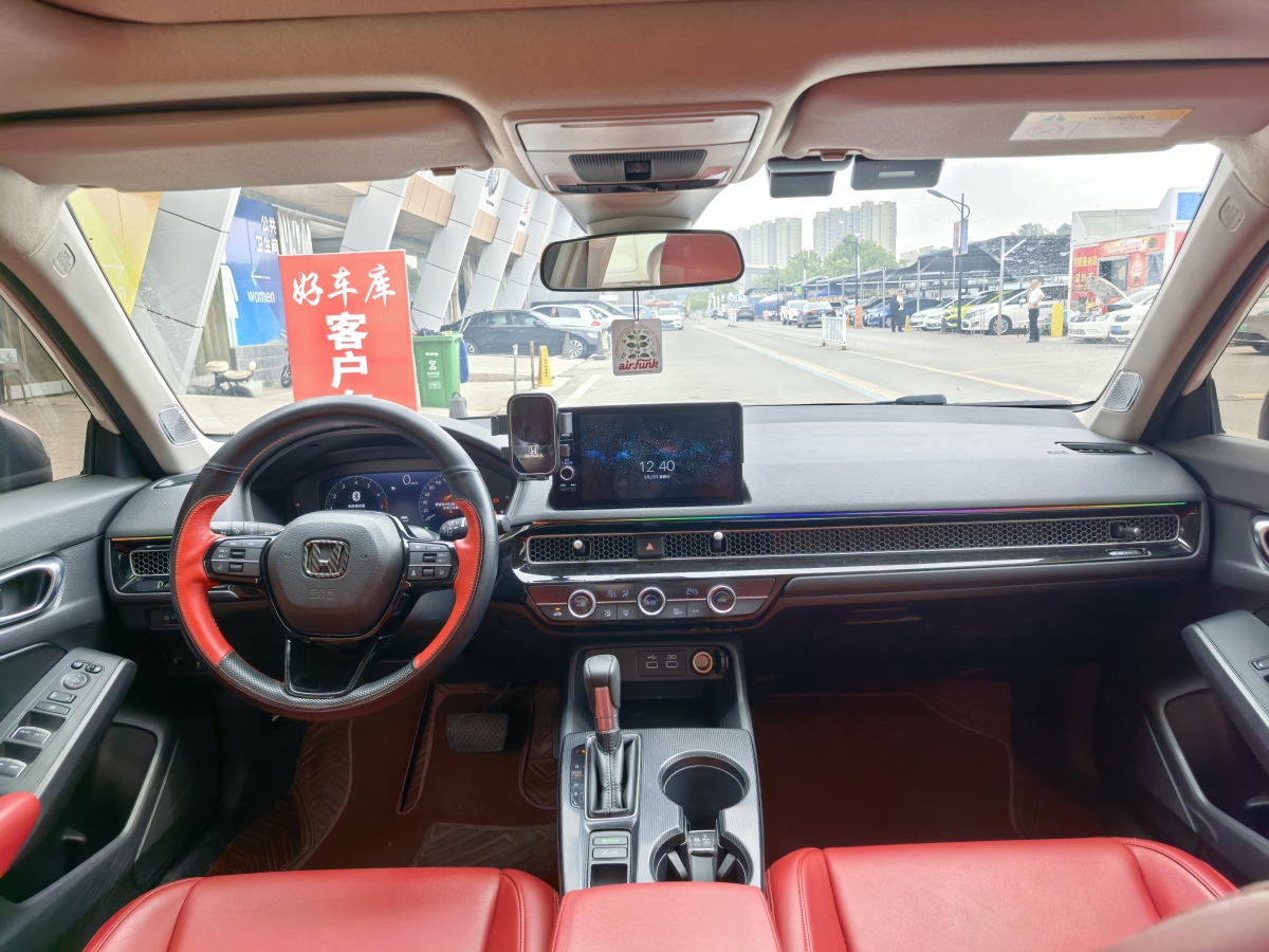 2022年10月本田 思域  2022款 240TURBO CVT勁動版