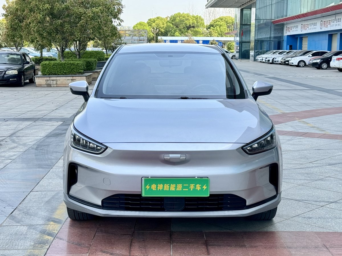 幾何 幾何C  2022款 400KM 出行版圖片