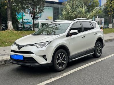 2018年1月 豐田 RAV4榮放 2.0L CVT兩驅(qū)風(fēng)尚版圖片