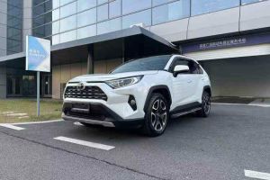 RAV4 豐田 