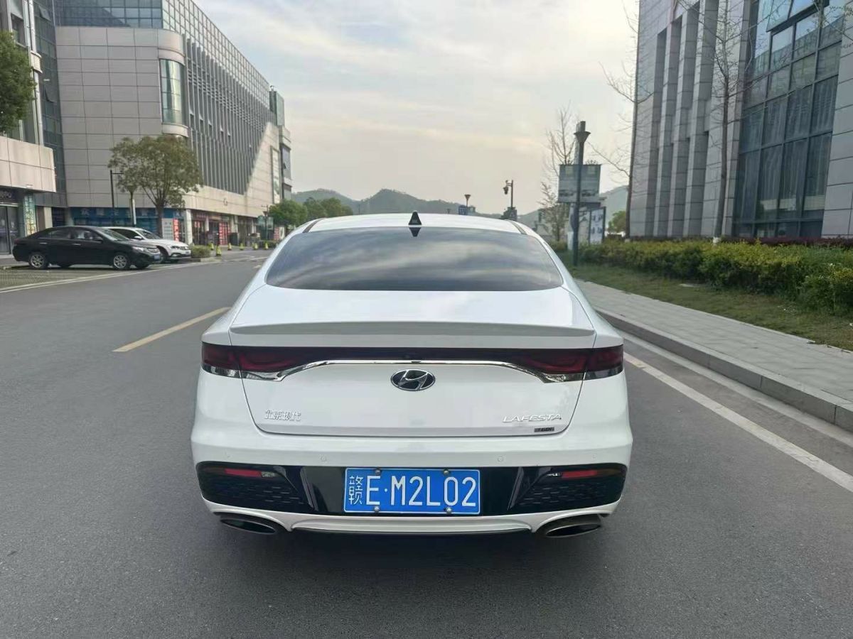 現(xiàn)代 菲斯塔純電動(dòng)  2020款 DLX 悅享版圖片