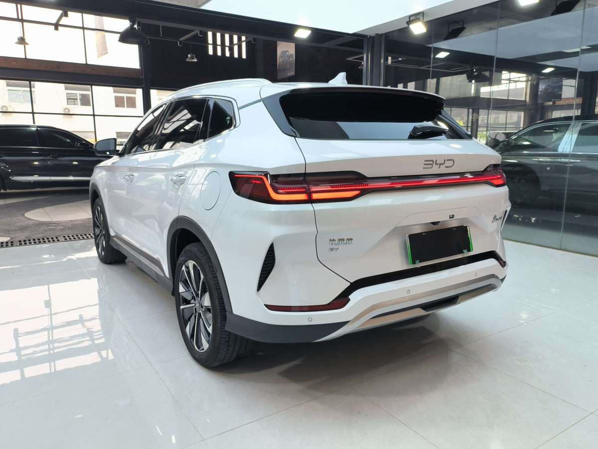 比亞迪 宋PLUS新能源  2025款 EV 605km 旗艦型圖片