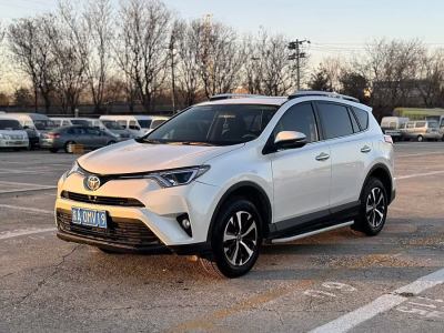 2017年2月 豐田 RAV4榮放 2.0L CVT兩驅(qū)舒適版圖片