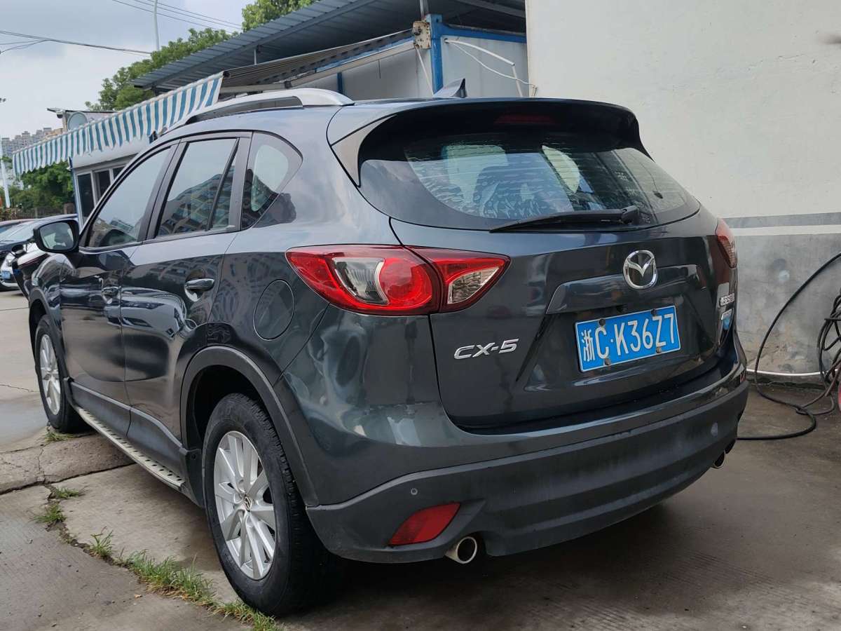 馬自達(dá) CX-5  2015款 2.0L 自動兩驅(qū)都市型圖片