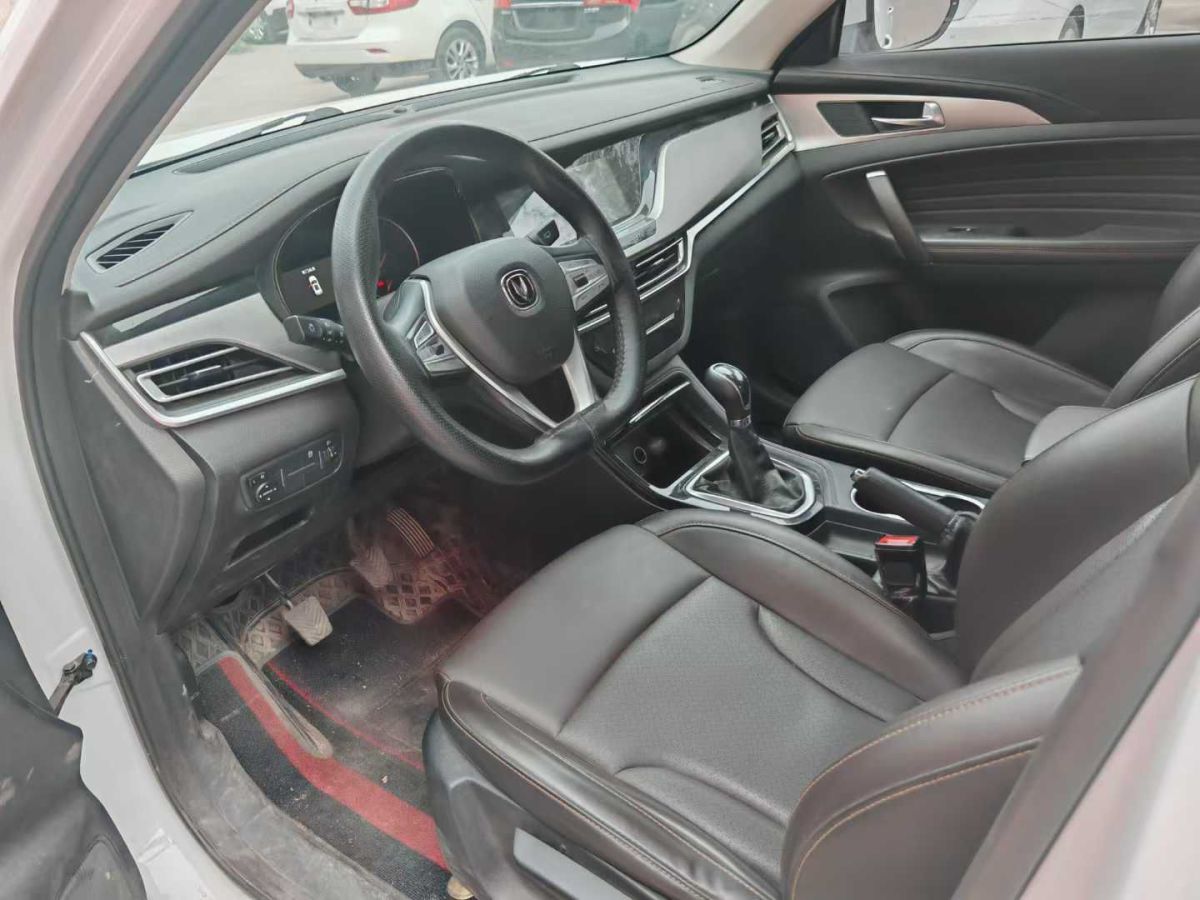 長安 CS35 PLUS  2020款 1.4T DCT悅聯(lián)藍鯨版圖片