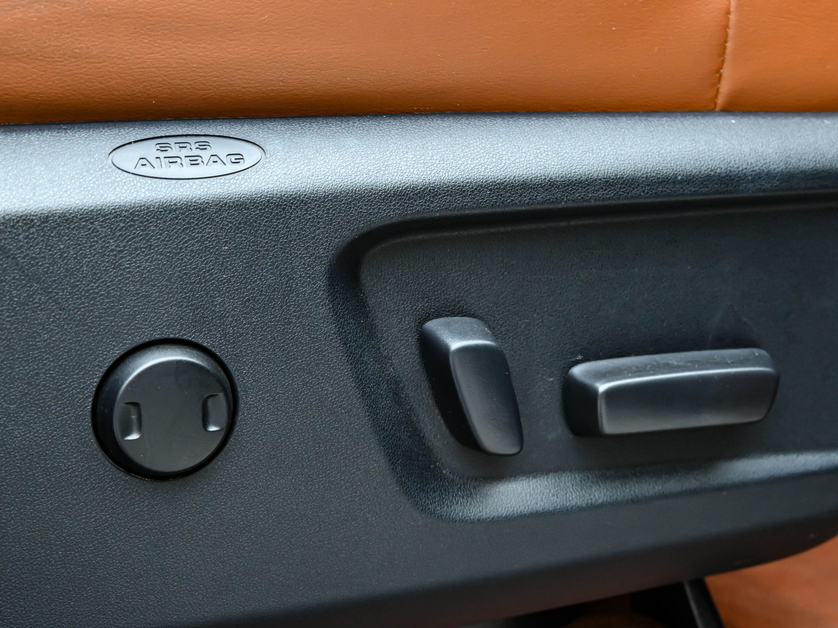 丰田 坦途  2014款 5.7L 1794 Edition图片
