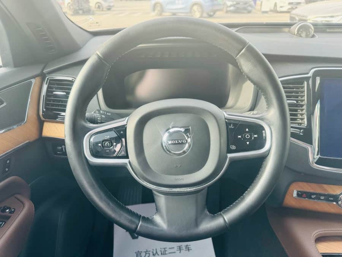 沃爾沃 XC90  2022款 B6 智逸豪華版 7座圖片