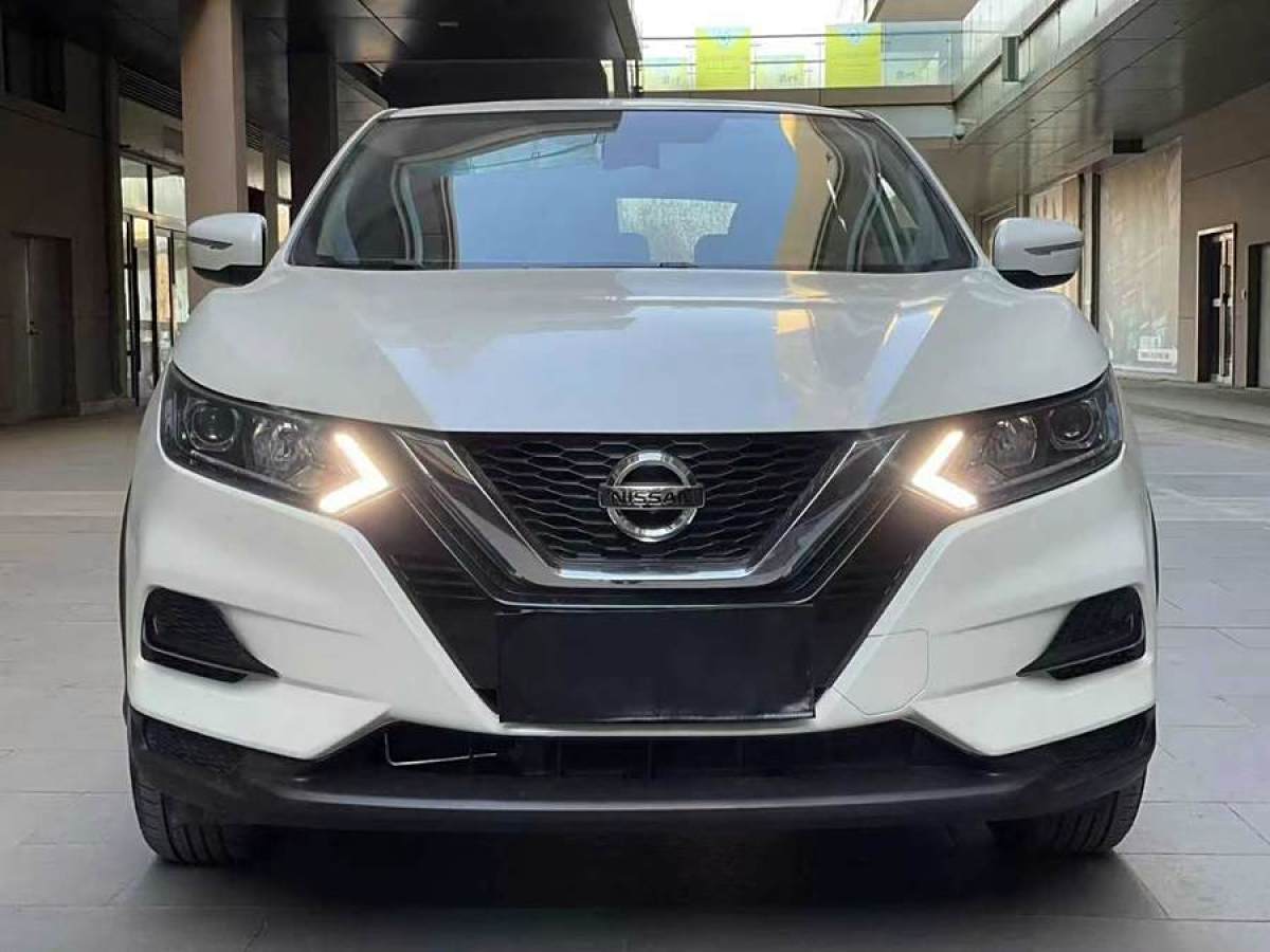 日產(chǎn) 逍客  2023款 經(jīng)典 2.0L CVT XV舒適版圖片