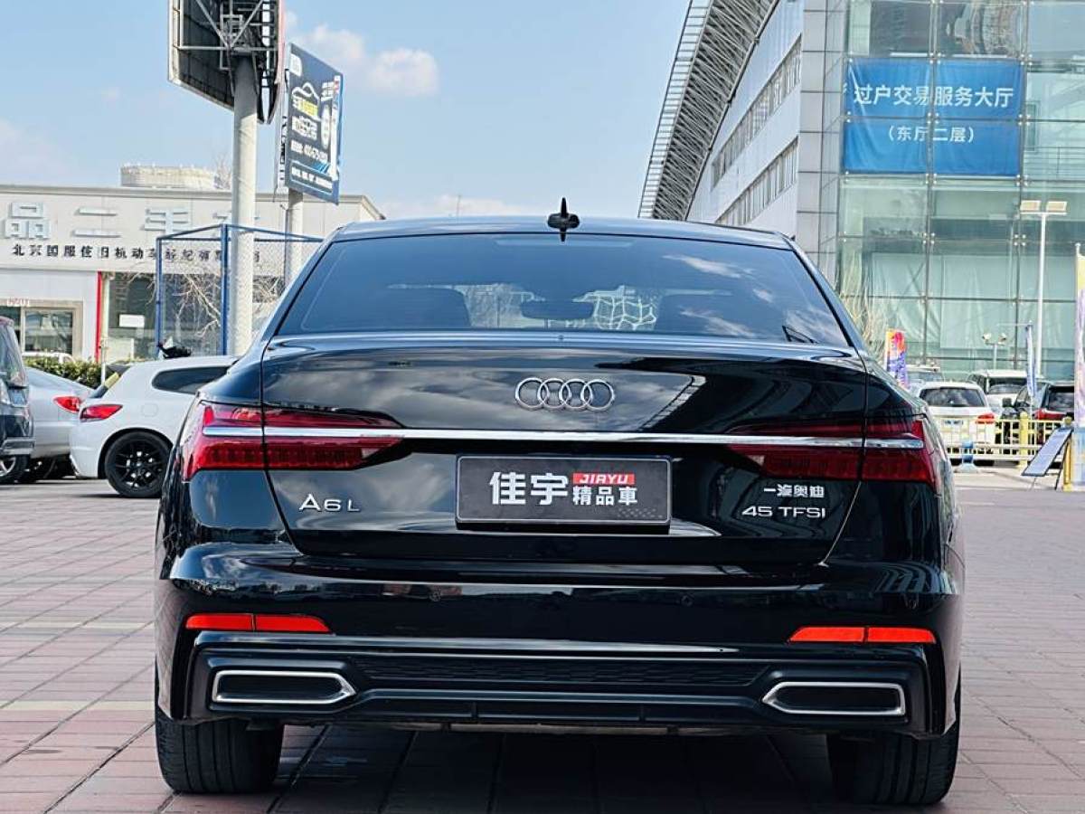 奧迪 奧迪A6L  2019款 45 TFSI 臻選動感型圖片