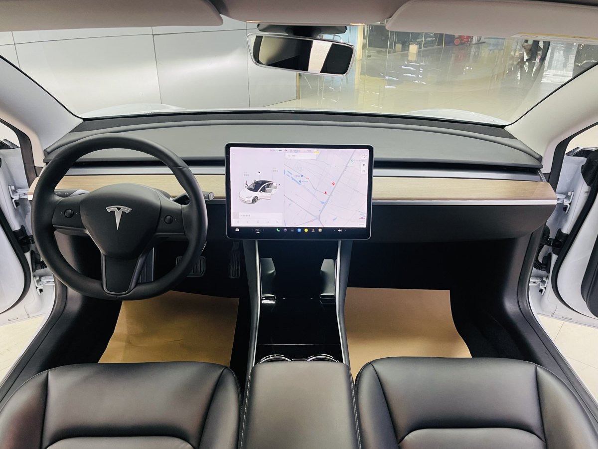 特斯拉 Model 3  2019款 標準續(xù)航后驅升級版圖片