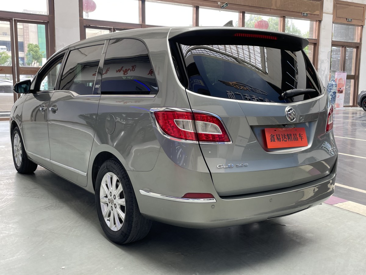 別克 GL8  2011款 3.0L GT豪華商務豪雅版圖片
