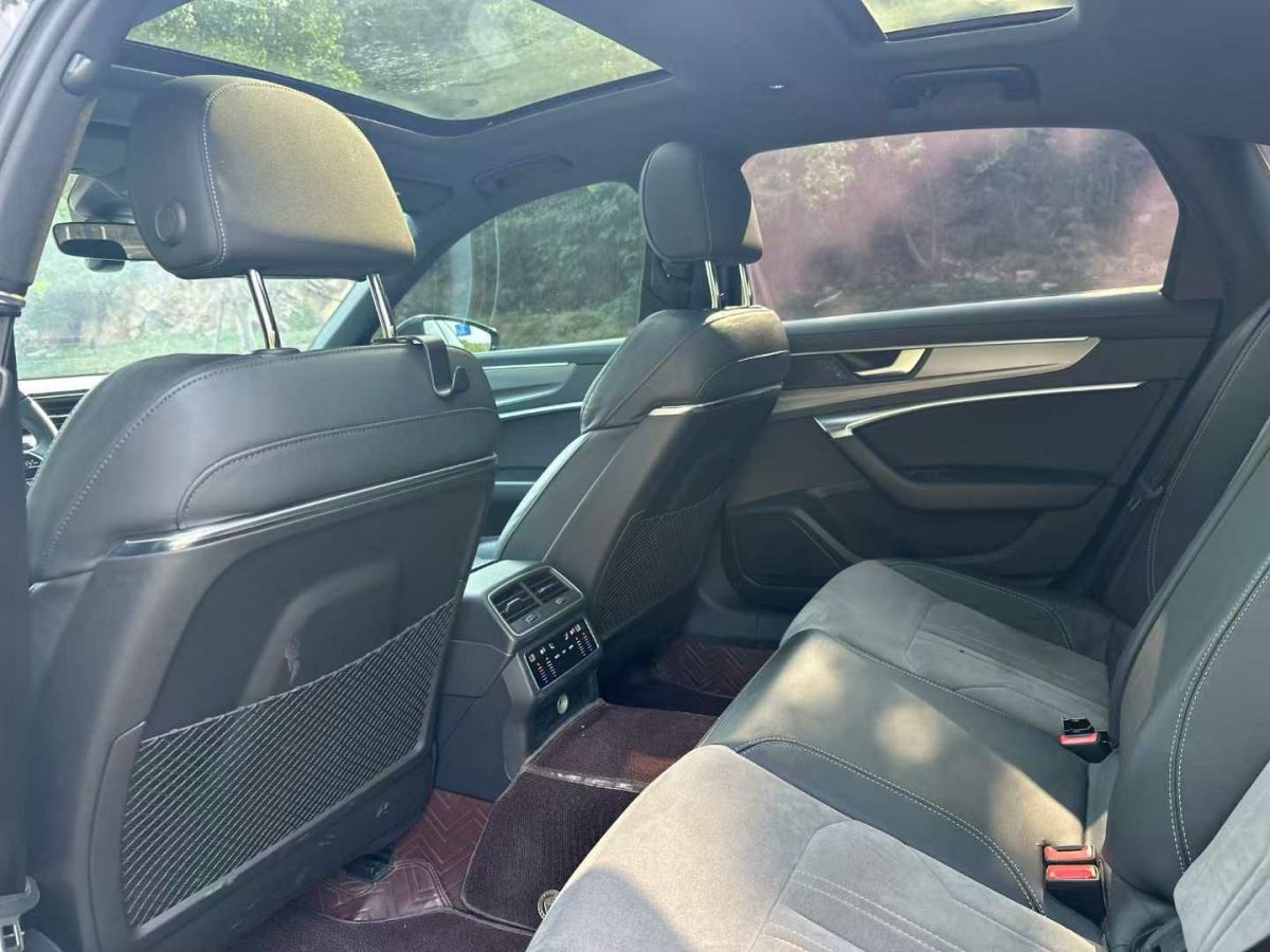 奧迪 奧迪A6L  2020款 40 TFSI 豪華動(dòng)感型圖片