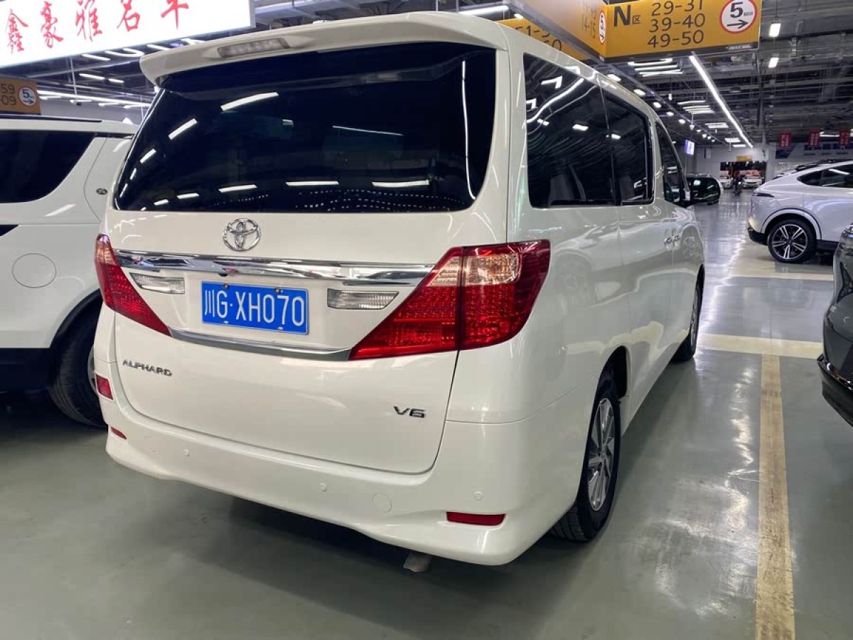 豐田 埃爾法  2012款 3.5L 尊貴版圖片