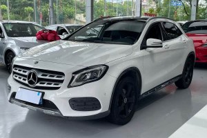 奔馳GLA 奔馳 GLA 200 時(shí)尚型