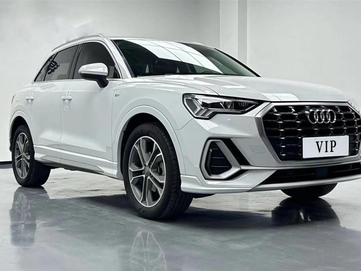 2020年6月奧迪 奧迪Q3  2020款 40 TFSI 時(shí)尚動(dòng)感型