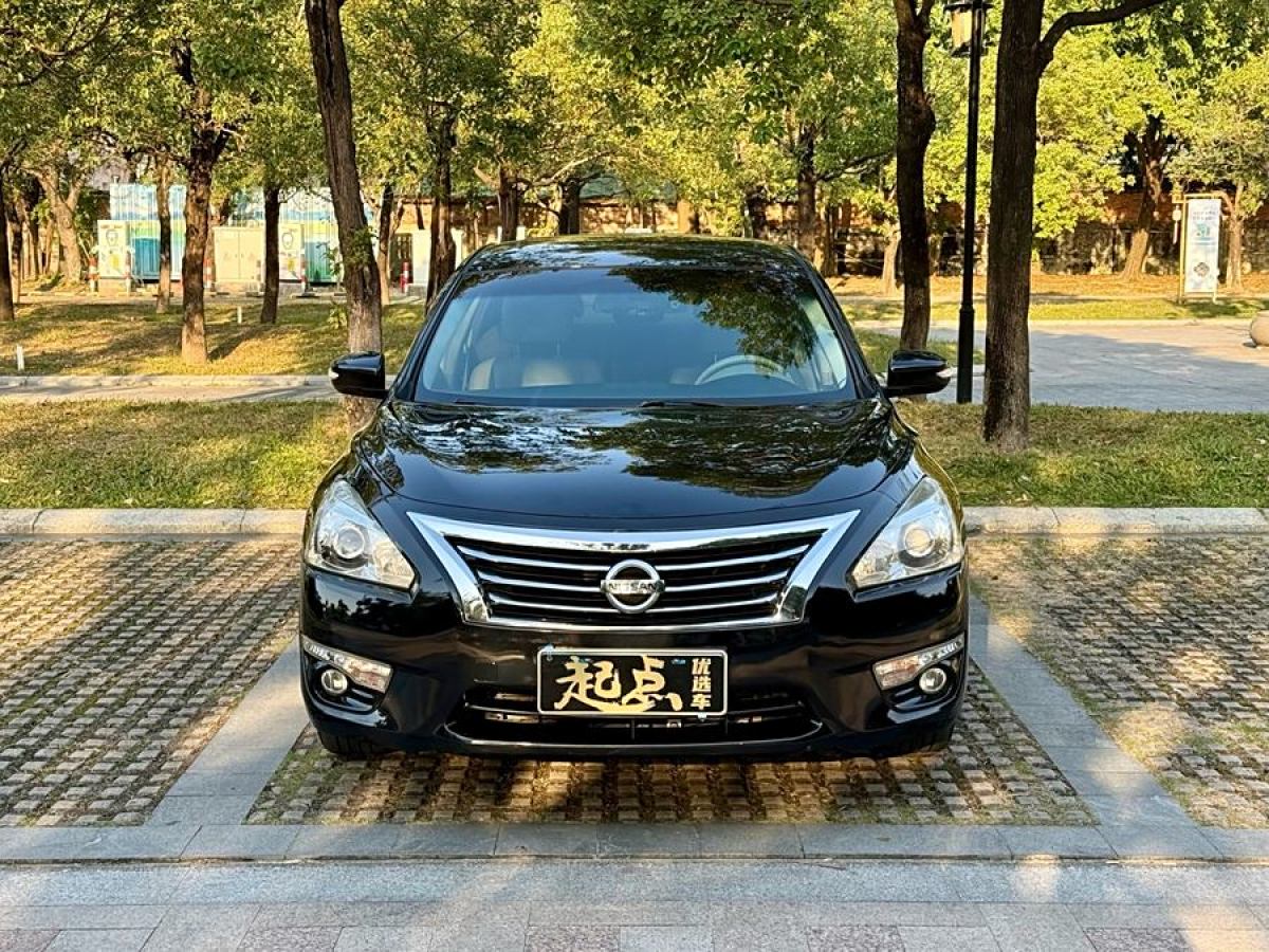 日產(chǎn) 天籟  2015款 2.0L XE-Sporty歐冠運(yùn)動(dòng)版圖片