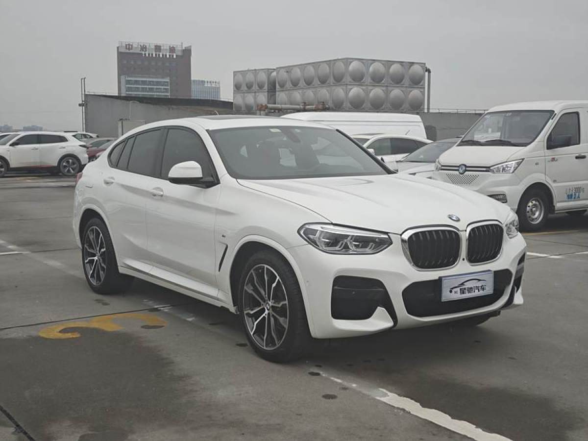 寶馬 寶馬X4  2020款 xDrive30i M運(yùn)動(dòng)套裝圖片