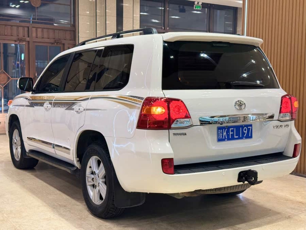 豐田 蘭德酷路澤  2012款 4.6L 自動(dòng)VX-R圖片