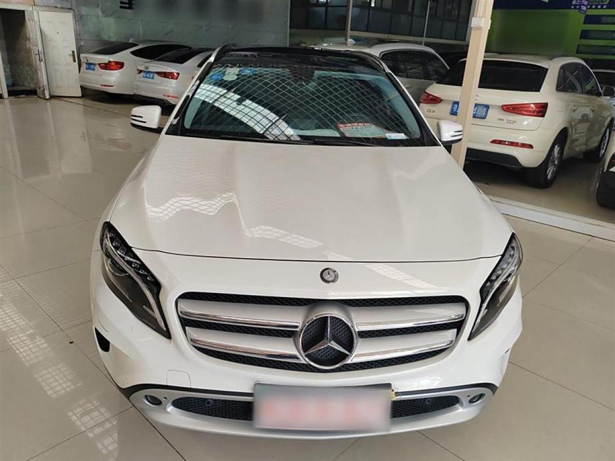 奔馳 奔馳GLA  2015款 GLA 220 4MATIC 豪華型圖片