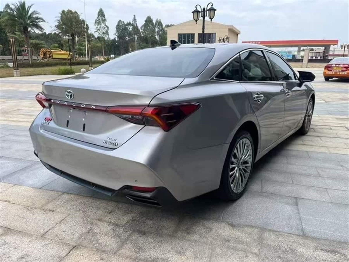 豐田 亞洲龍  2019款 雙擎 2.5L XLE尊貴版 國VI圖片