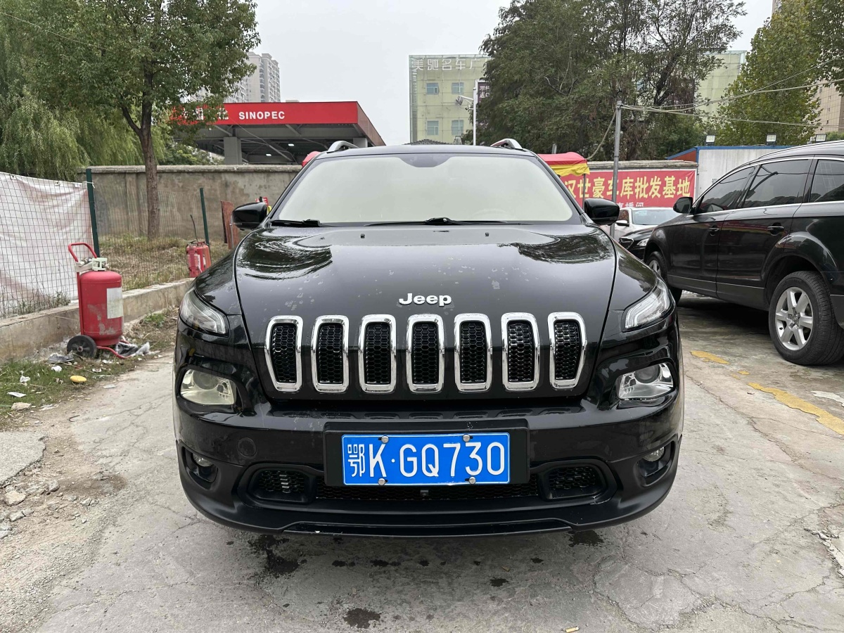 Jeep 自由光  2014款 2.4L 都市版圖片