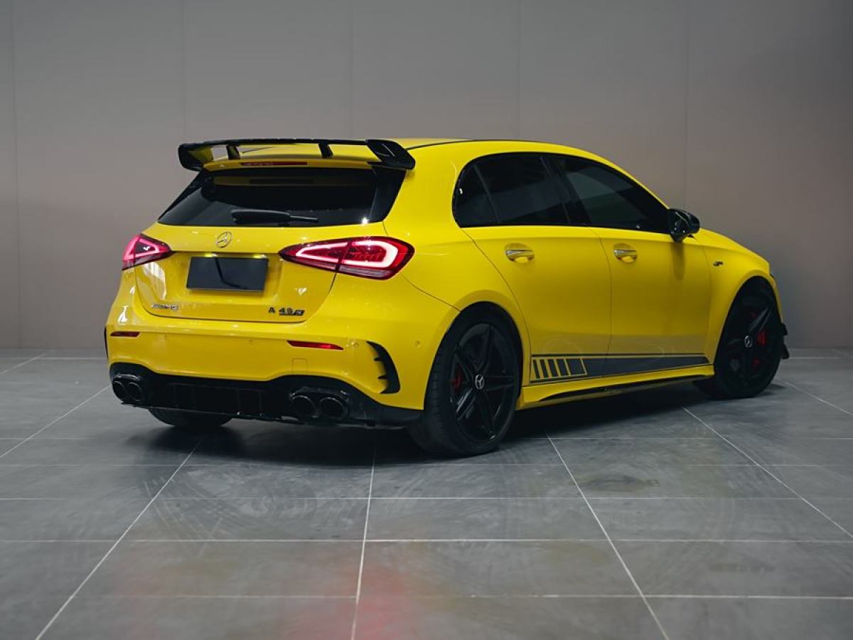 奔馳 奔馳A級(jí)AMG  2020款 改款 AMG A 45 S 4MATIC+ 先型特別版圖片