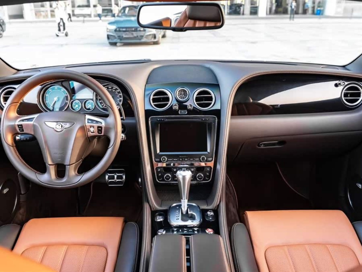 賓利 歐陸  2015款 4.0T GT V8 S 標準版圖片