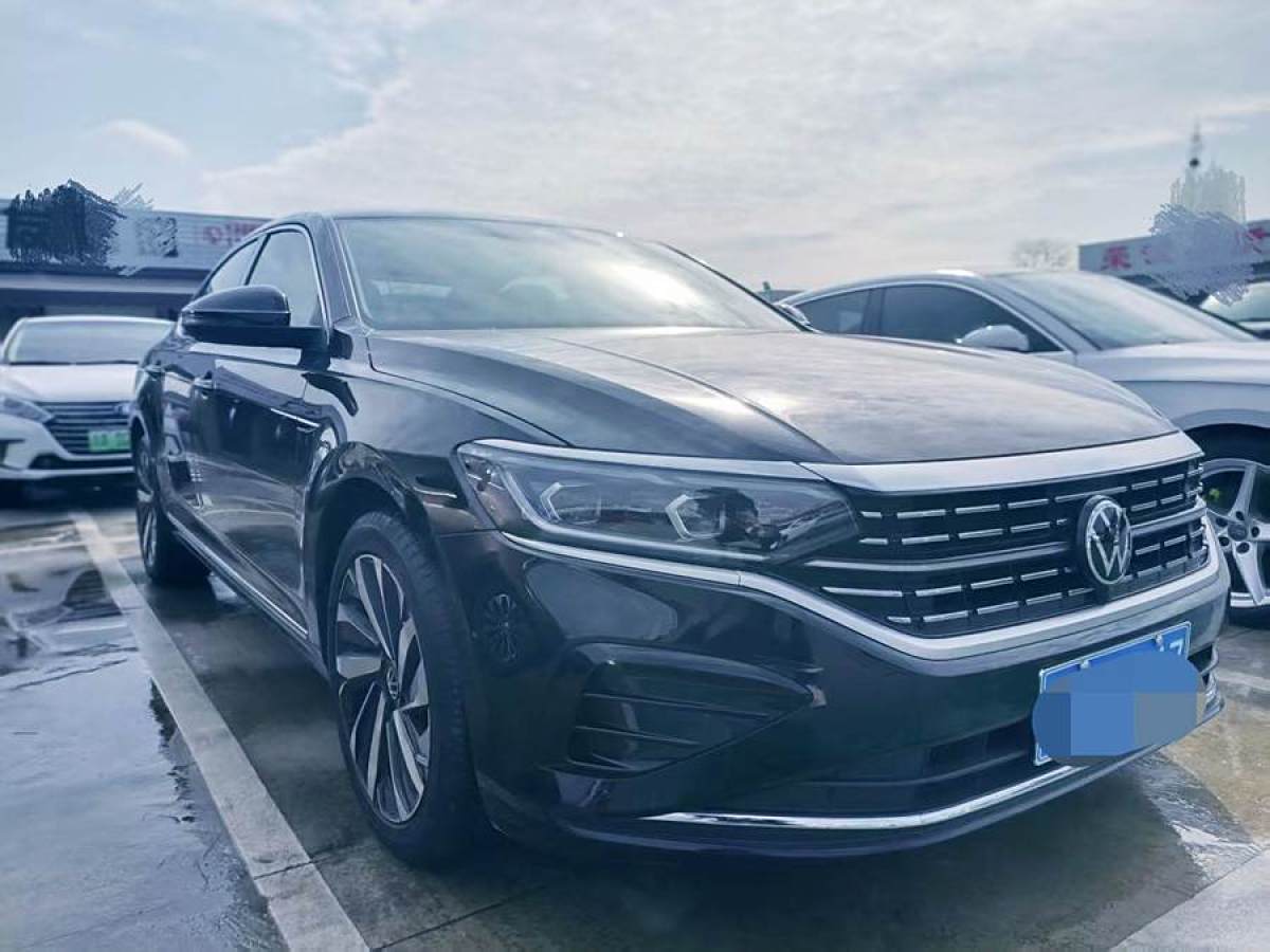 大眾 帕薩特  2023款 改款 330TSI 尊貴版圖片