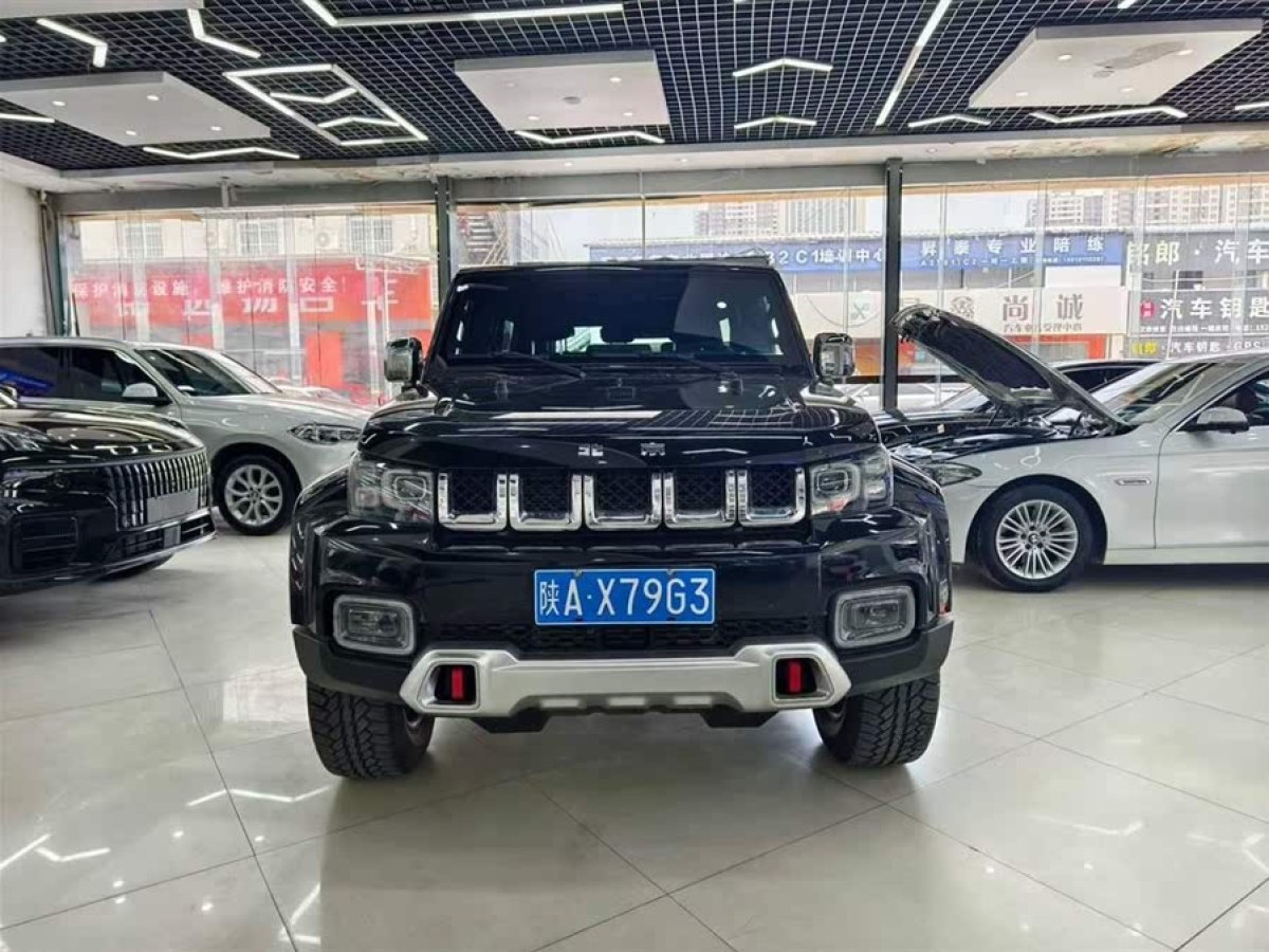 北京 BJ40  2024款 2.0T 城市獵人榮耀版圖片