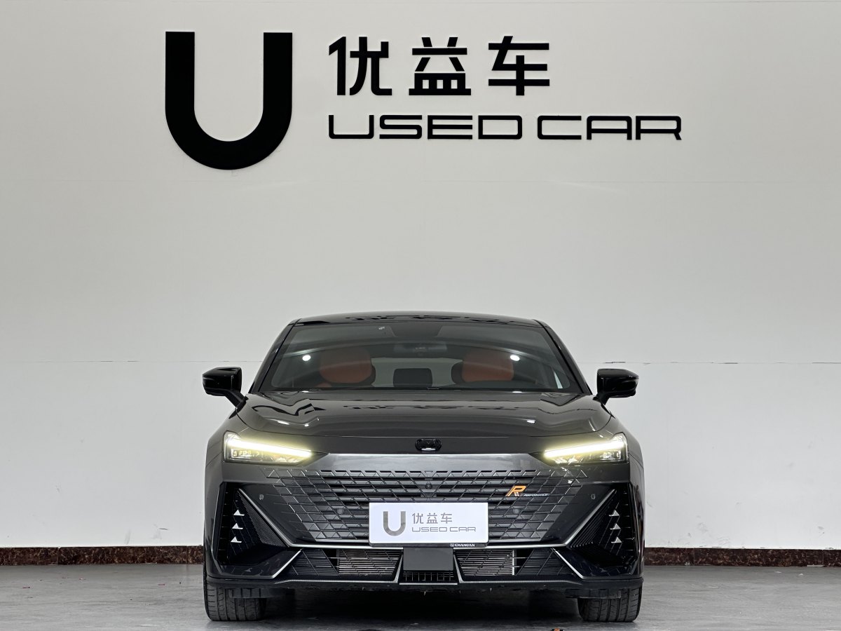 長安 長安UNI-V  2022款 1.5T 尊貴型圖片