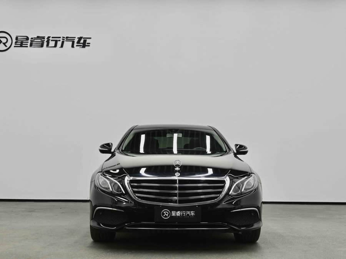 奔馳 奔馳E級  2019款 改款 E 300 L 時尚型圖片