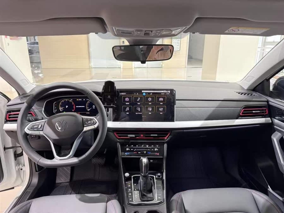 大眾 朗逸  2024款 300TSI DSG星空領(lǐng)先版圖片