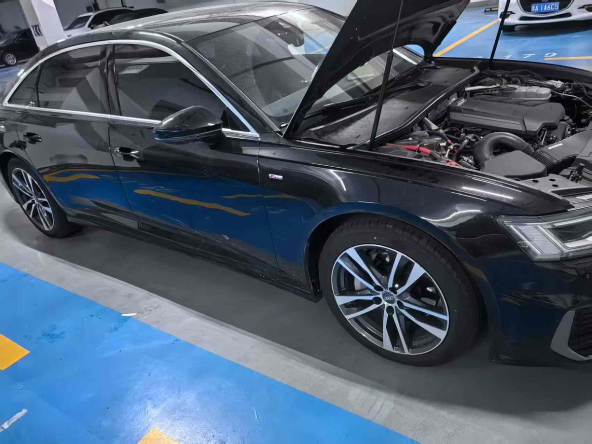 奧迪 奧迪A6L  2021款 40 TFSI 豪華動感型圖片