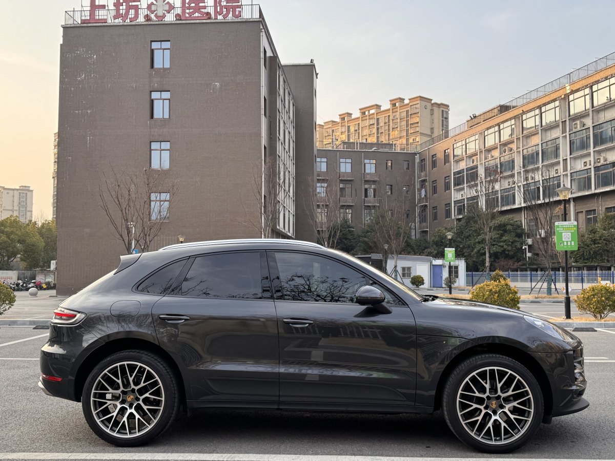 保時(shí)捷 Macan  2021款 Macan 2.0T圖片