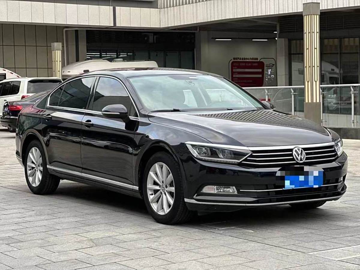 2018年10月大眾 邁騰  2019款  330TSI DSG 領(lǐng)先型 國VI