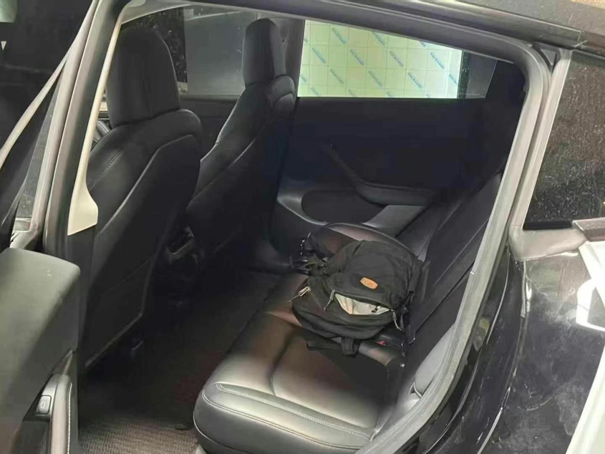 特斯拉 Model Y  2022款 后驅(qū)版圖片