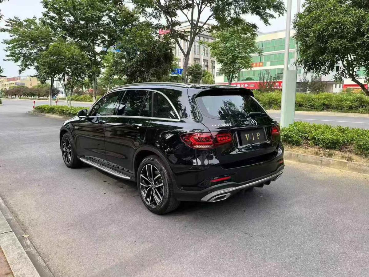 奔馳 威霆  2023款 2.0T 商務(wù)版 7座圖片